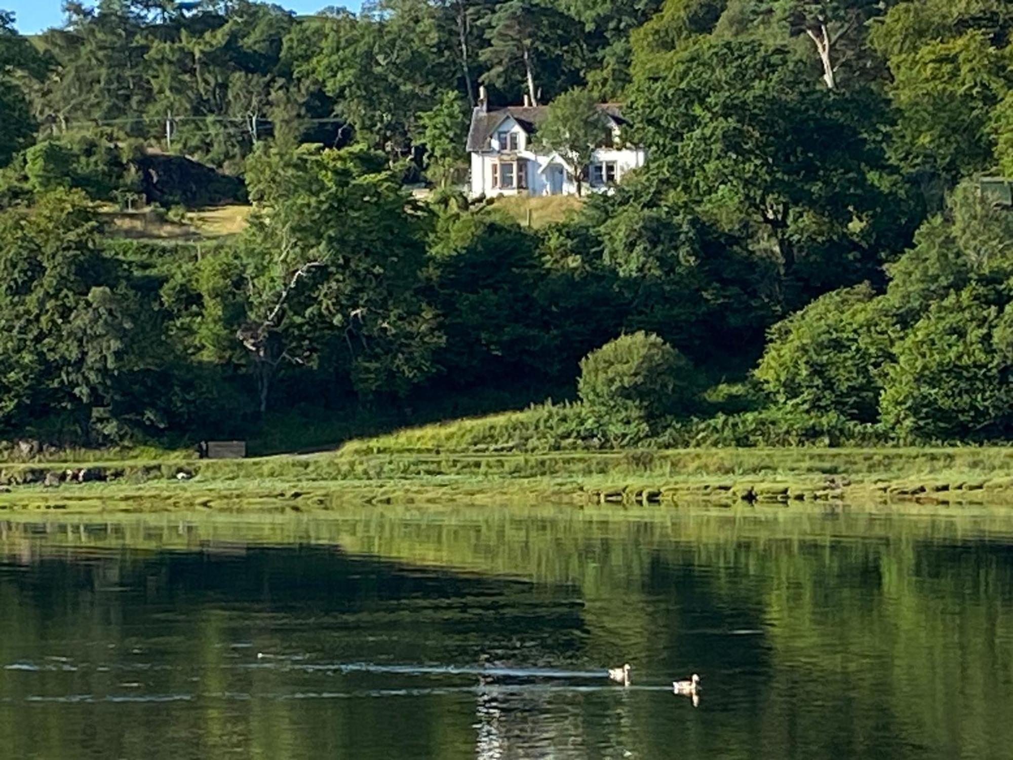 Glenaros Lodge Salen  Bagian luar foto