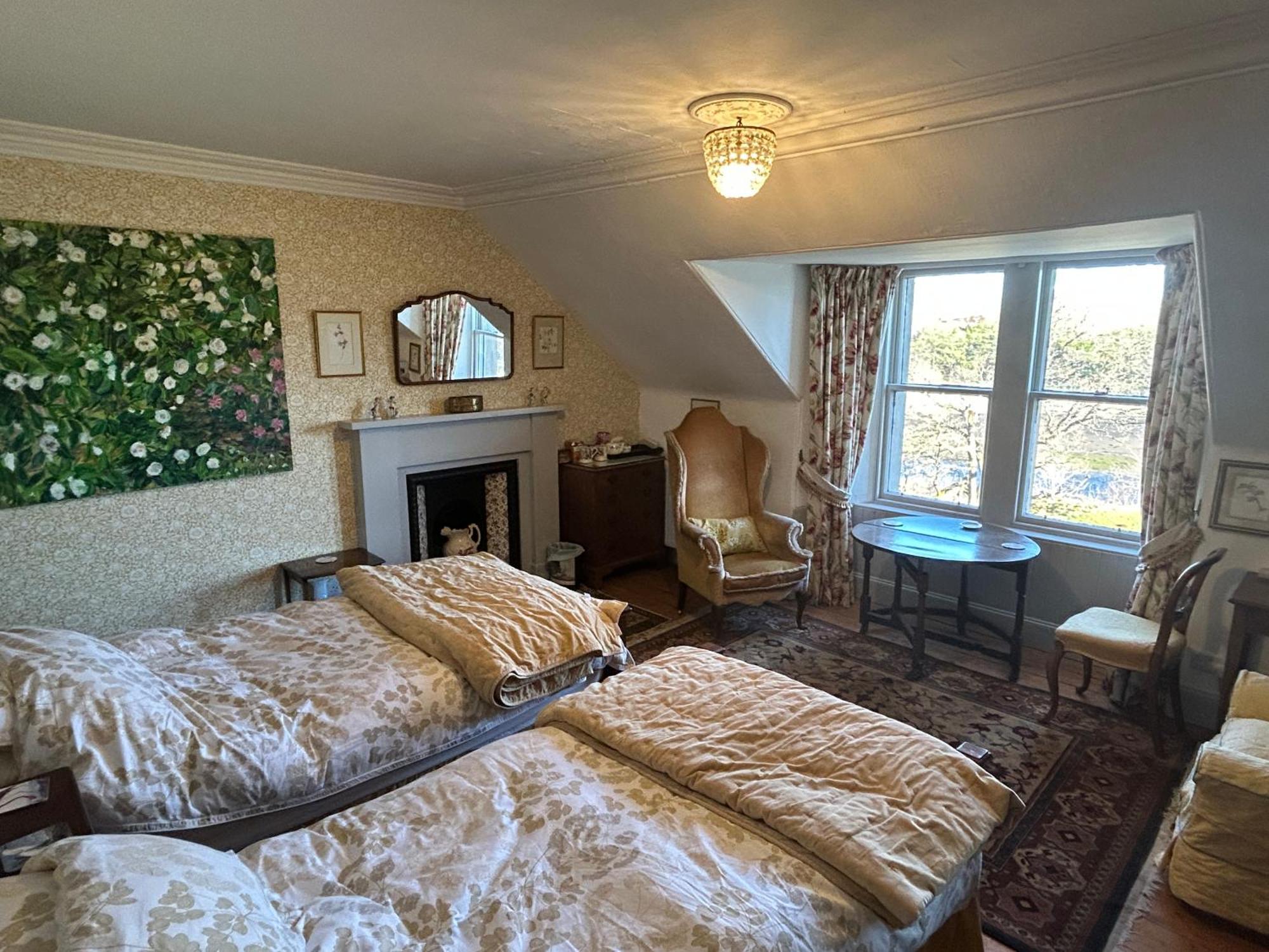Glenaros Lodge Salen  Bagian luar foto